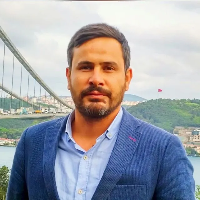 Doç. Dr. Salih Bayar profile img